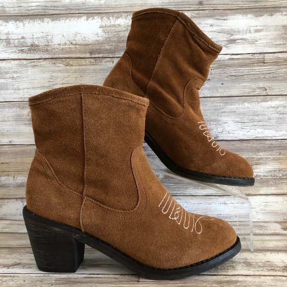 skechers brown suede boots